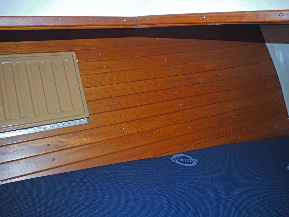 Cabin en avant, H&eacute;bergements